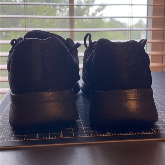 Athletic Shoes - Picture 4 of 6